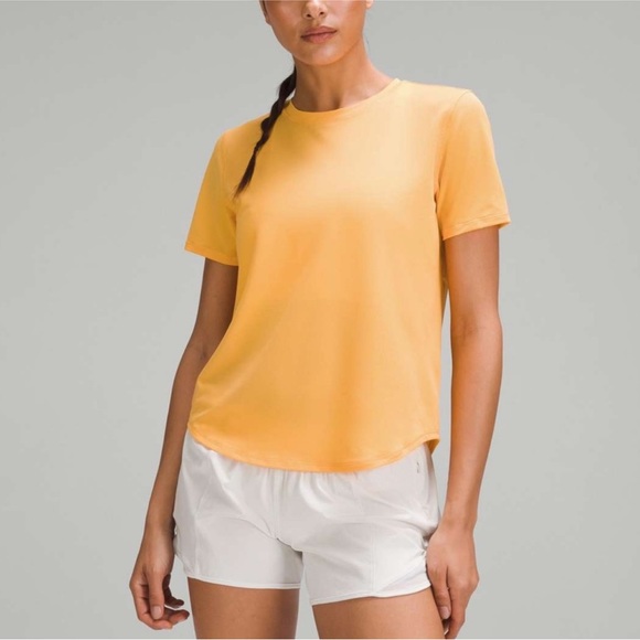 LULULEMON | high neck run & train tee - Picture 1 of 9